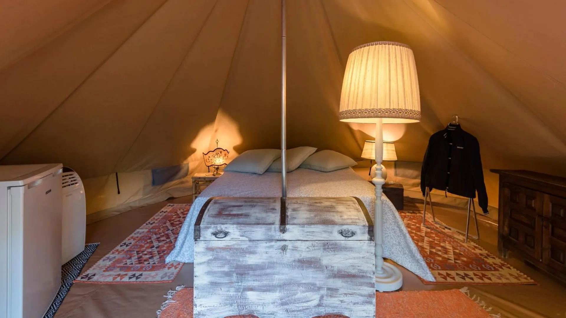 Glamping Serraiola Alta Frassine Luxury tent