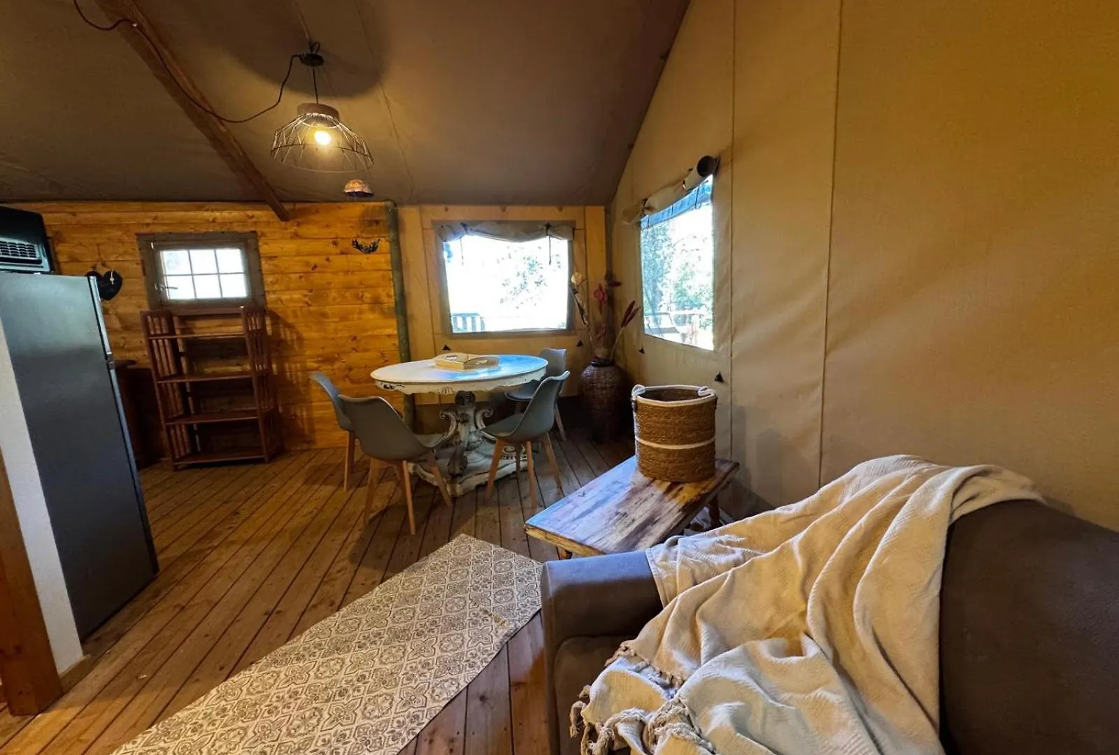 Glamping Serraiola Alta Frassine